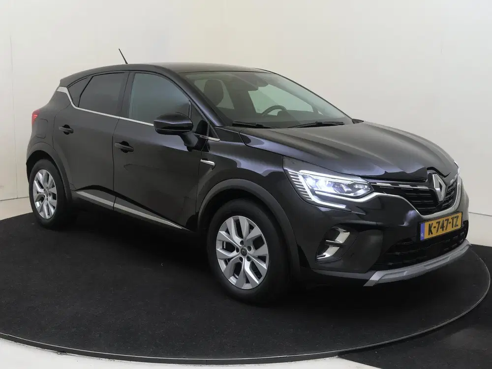 Renault Captur 1.0 TCe 100 Intens uit 2020, foto 2
