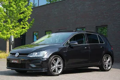 Volkswagen GOLF 1.5 TSI Highline uit 2019