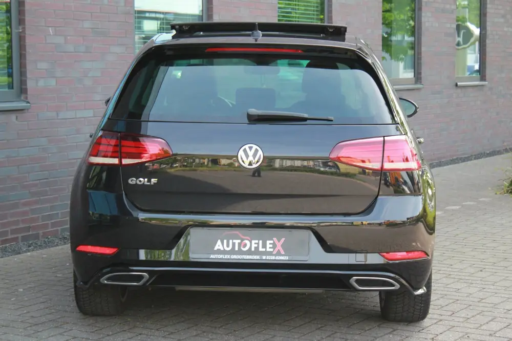 Volkswagen GOLF 1.5 TSI Highline uit 2019, foto 10