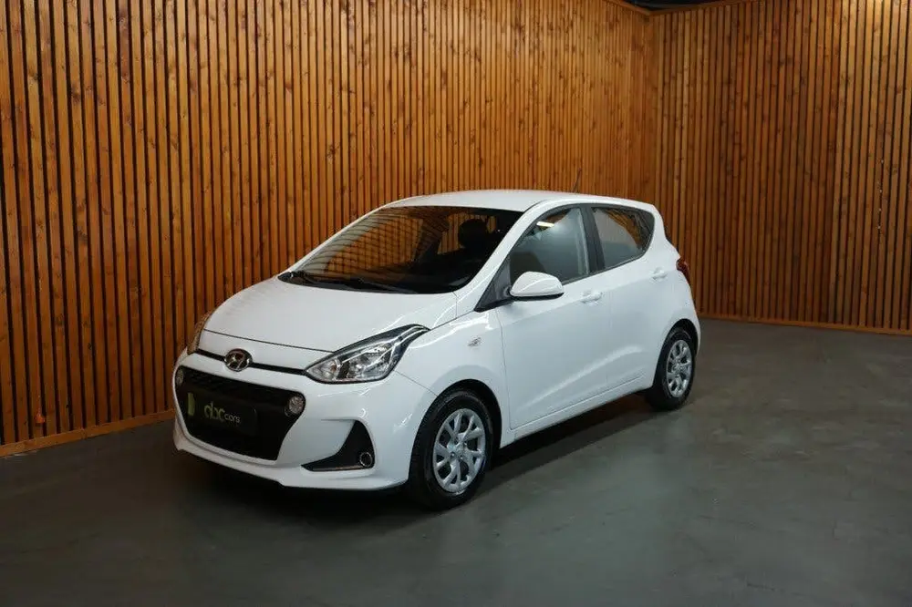 Hyundai I10 1.0I COMFORT AIRCO APPLE CARPLAY NAVIGATIE uit 2019