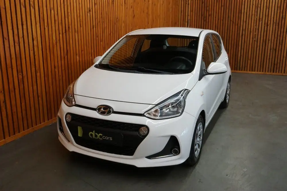 Hyundai I10 1.0I COMFORT AIRCO APPLE CARPLAY NAVIGATIE uit 2019, foto 2