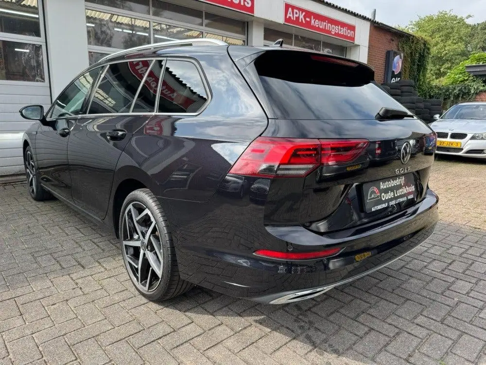 Volkswagen GOLF Variant 1.5 eTSI ACT DSG Style Camera ACC IQ uit 2021, foto 18
