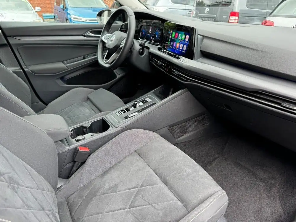 Volkswagen GOLF Variant 1.5 eTSI ACT DSG Style Camera ACC IQ uit 2021, foto 3