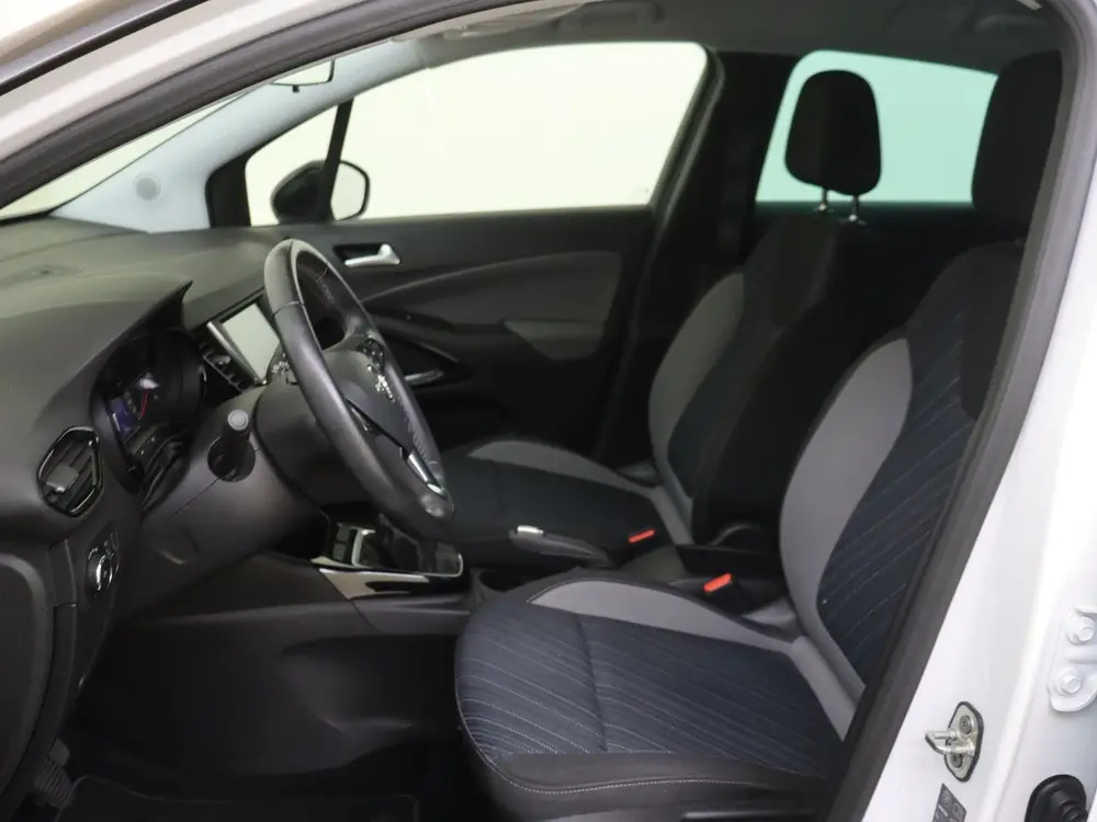 Opel Crossland X 1.2 120 Jaar Edition uit 2019, foto 15