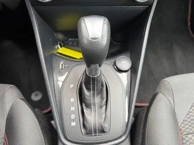 Ford Fiesta 1.0 EcoBoost ST-Line X uit 2021, foto 15