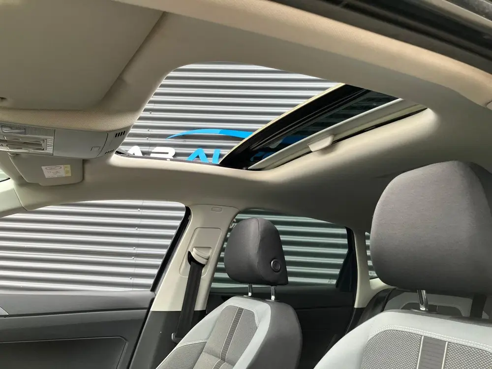 Volkswagen Polo 1.0 TSI Highline PANORAMA DAK/ CARPLAY/ XENO uit 2019, foto 17