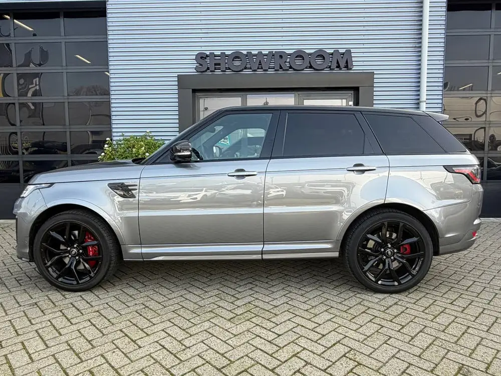 Land Rover Range Rover (sport) Range Rover Sport P575 SVR Carbon Edition Suede h uit 2021, foto 3