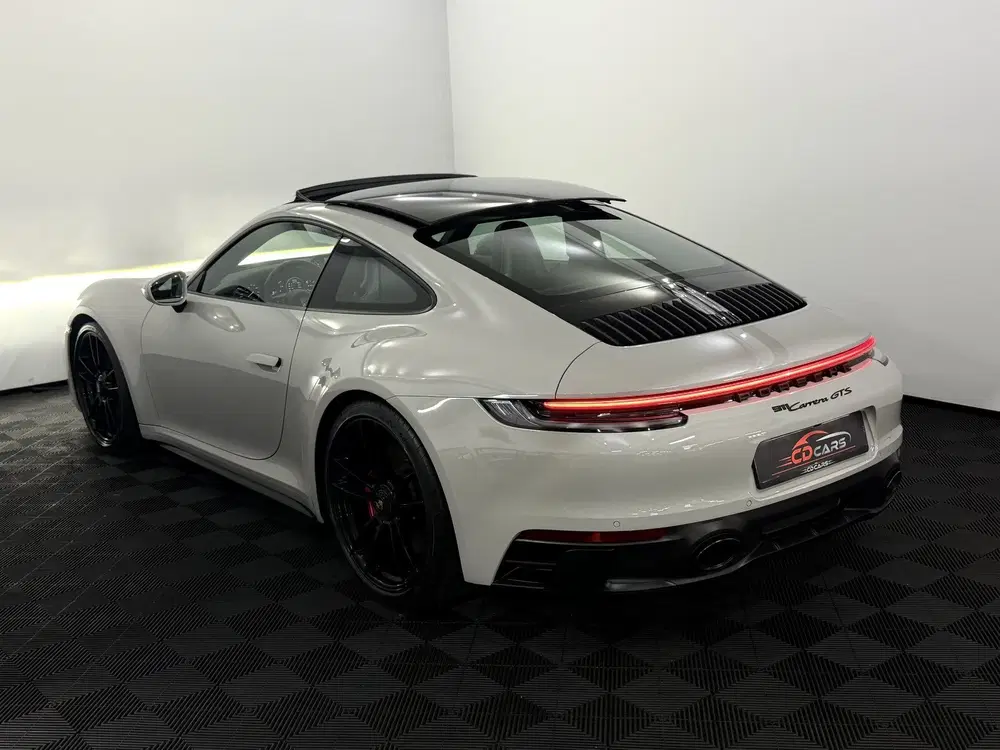 Porsche 911 3.0 Carrera GTS Chrono pakket Race lock ve uit 2022, foto 6