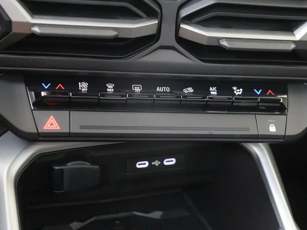 Dacia Bigster 1.8 Hybrid 155 Launch Edition uit 2025, foto 19