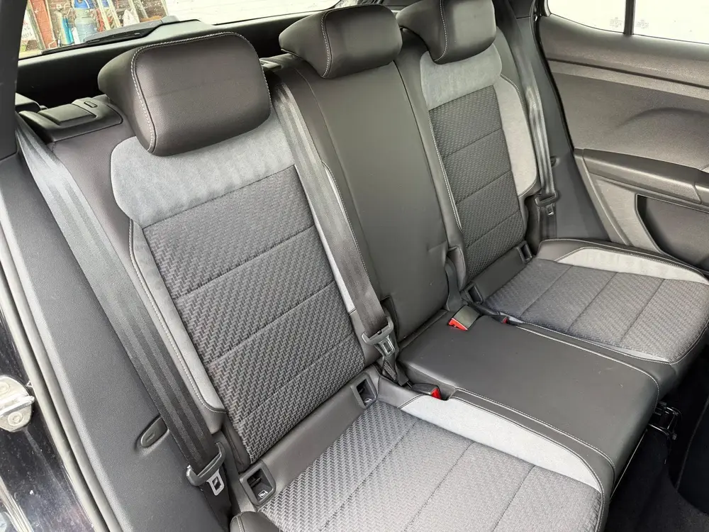 Volkswagen T-Cross 1.5 TSI R-Line | Camera | ACC | Beats | C uit 2023, foto 6