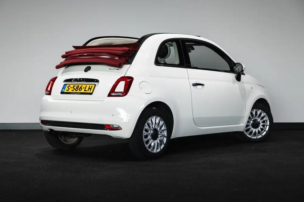 Fiat 500 0.9 TwinAir T Lounge | CarPlay | Climate Control | uit 2019, foto 3
