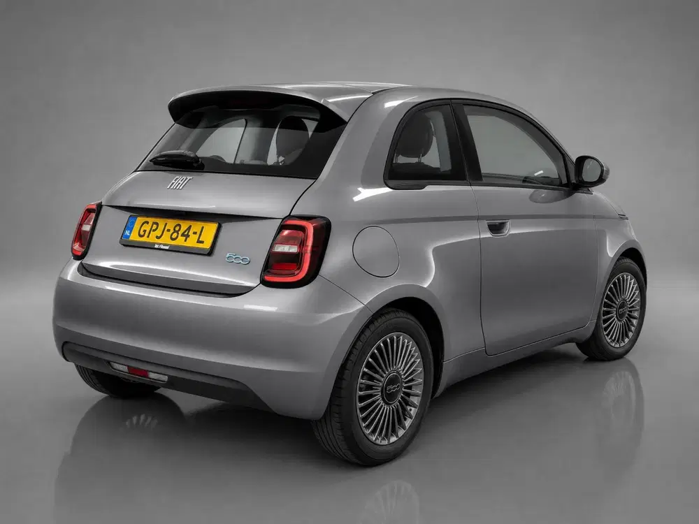Fiat 500 RED 42 kWh uit 2022, foto 7