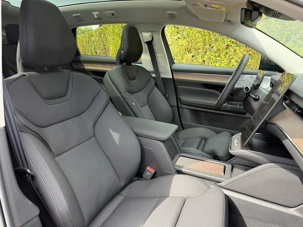 Volvo ES90 Single Motor Extended Range Ultra 92 kWh uit 2026, foto 4