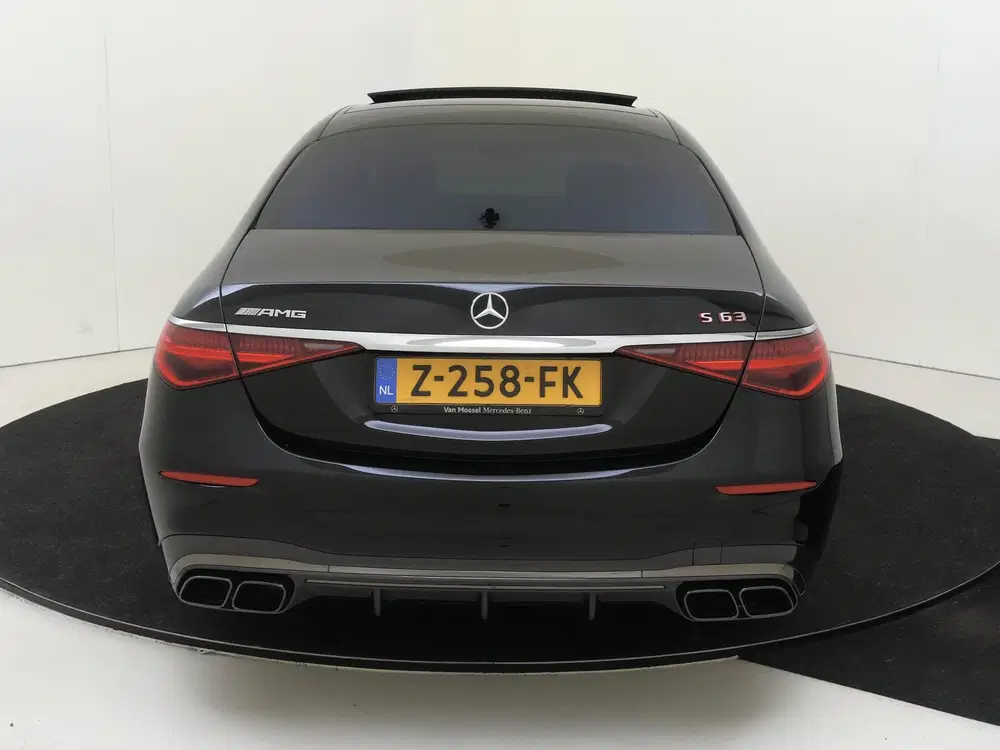 Mercedes-Benz S-Klasse AMG 63 S E Performance uit 2024, foto 7
