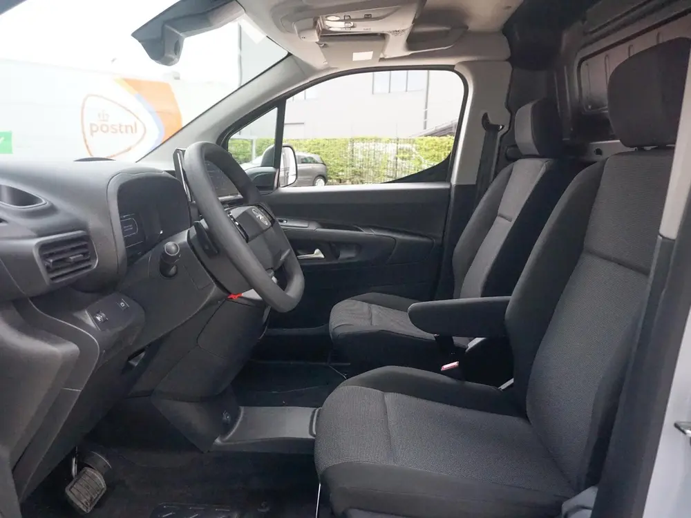 Opel Combo L2 50kWh uit 2026, foto 12
