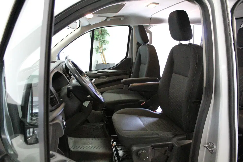 Ford Transit Custom 320 2.0 TDCI L2H1 Trend DC MARGE BUS uit 2020, foto 11