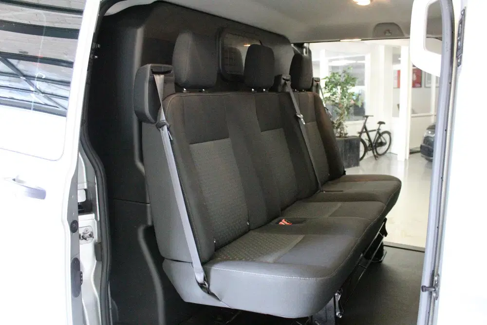 Ford Transit Custom 320 2.0 TDCI L2H1 Trend DC MARGE BUS uit 2020, foto 16