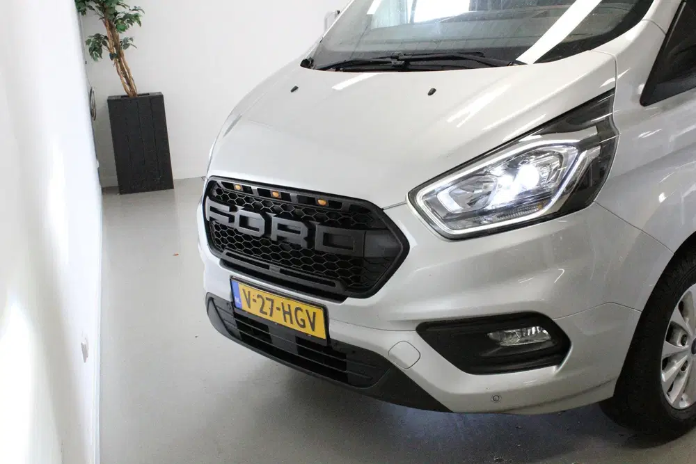 Ford Transit Custom 320 2.0 TDCI L2H1 Trend DC MARGE BUS uit 2020, foto 19