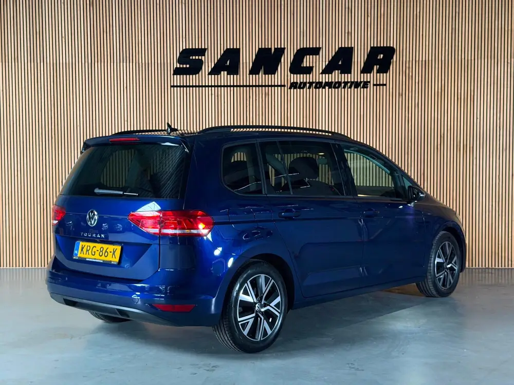 Volkswagen Touran 1.5 TSI 7P Automaat Comfortline TREKHAAK|A uit 2024, foto 3