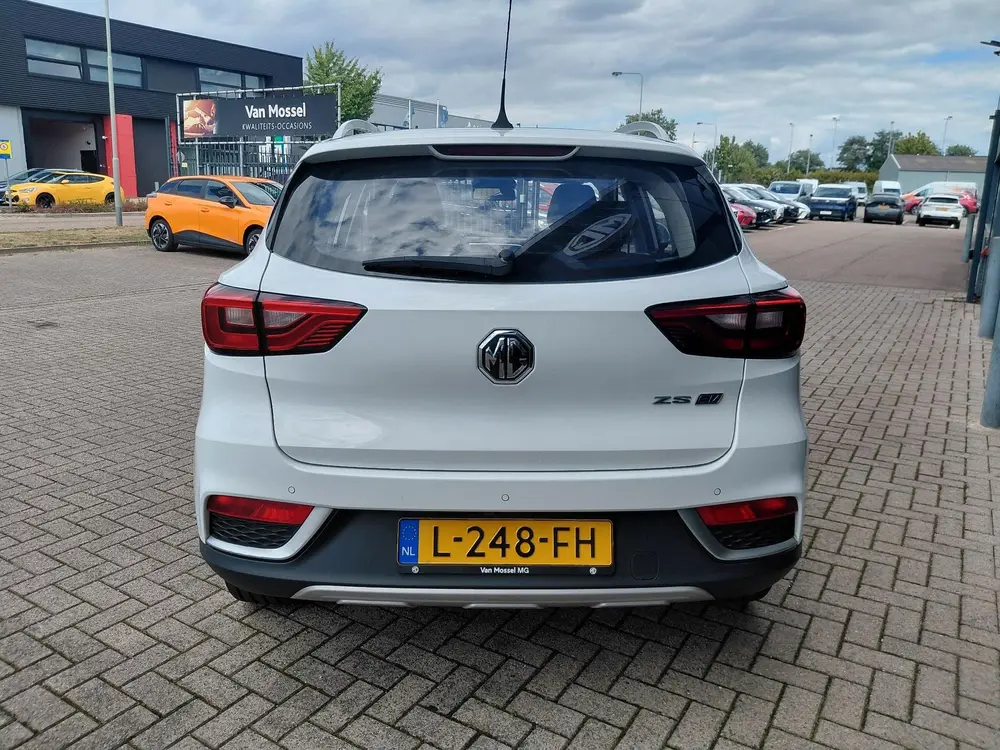 MG ZS EV Luxury 45 kWh uit 2021, foto 5