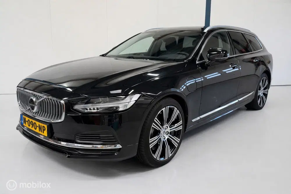 Volvo V90 2.0 T8 AWD Inscription Exclusive 1E EGENAA uit 2021