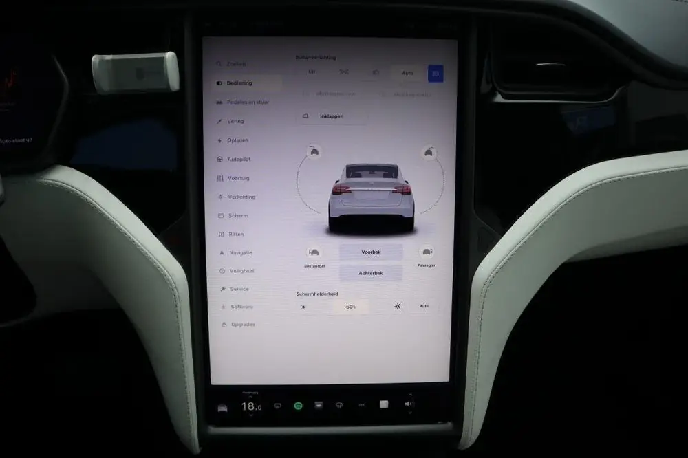 Tesla Model X Long Range Autopilot uit 2020, foto 8