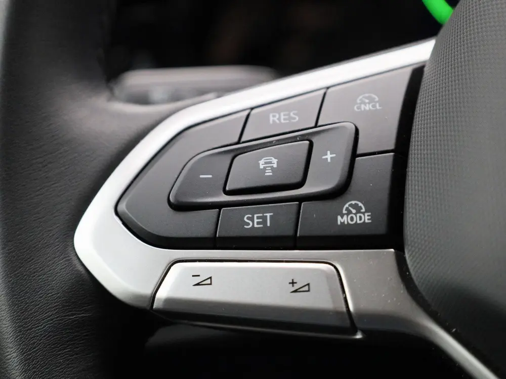 Volkswagen Golf 1.5 eHybrid Life Edition | Automaat | Naviga uit 2025, foto 18