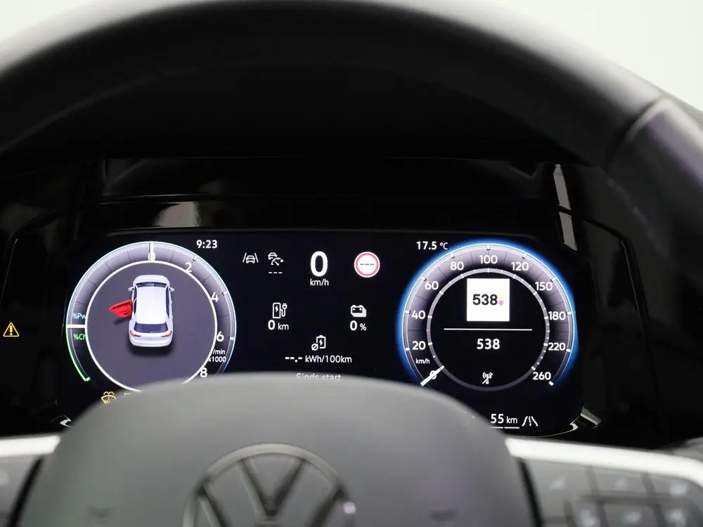 Volkswagen Golf 1.5 eHybrid Life Edition | Automaat | Naviga uit 2025, foto 8