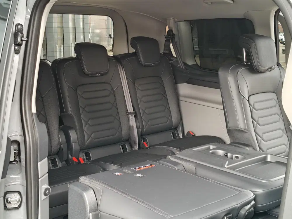 Ford Tourneo Custom Titanium X PHEV L1H1 INCL BPM uit 2026, foto 15