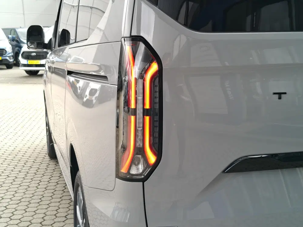 Ford Tourneo Custom Titanium X PHEV L1H1 INCL BPM uit 2026, foto 9