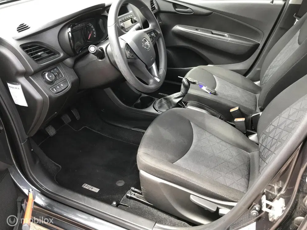 Opel Karl 1.0 ecoFLEX 120 Jaar Edition uit 2019, foto 11