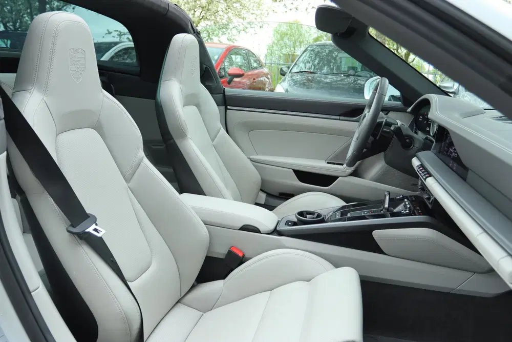 Porsche 911 Targa 4S 3.0 450 PK 992 ORIG NL uit 2021, foto 4