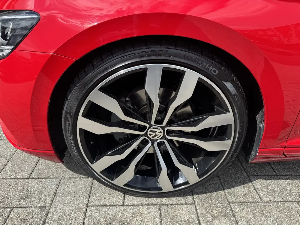 Volkswagen Passat 1.5 TSI Business ACC/CARPLAY/CAMERA uit 2020, foto 2