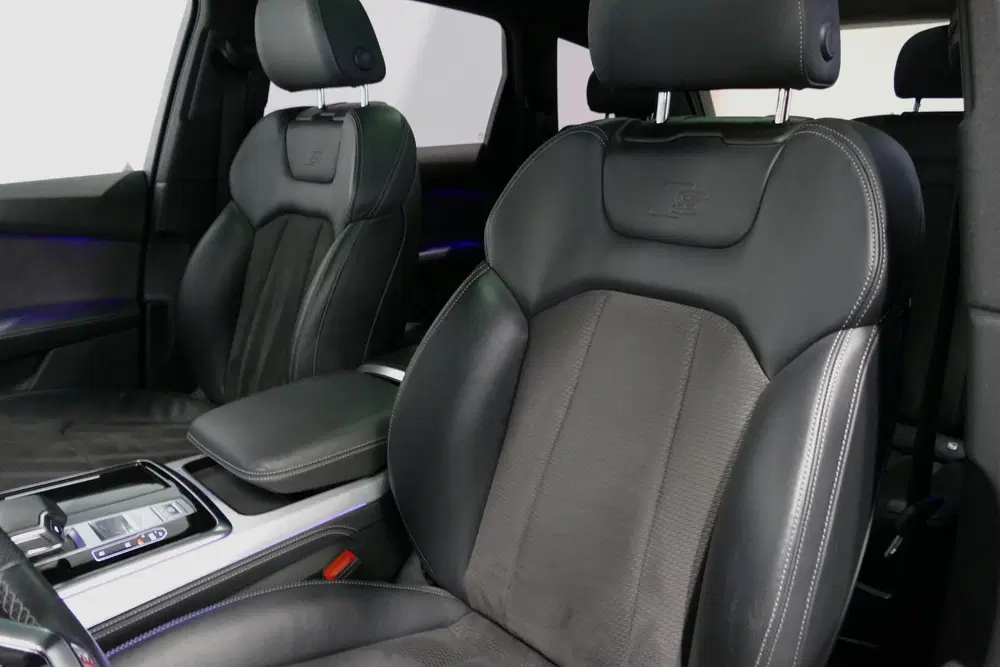 Audi Q7 55 TFSI e quattro Pro Line uit 2021, foto 7