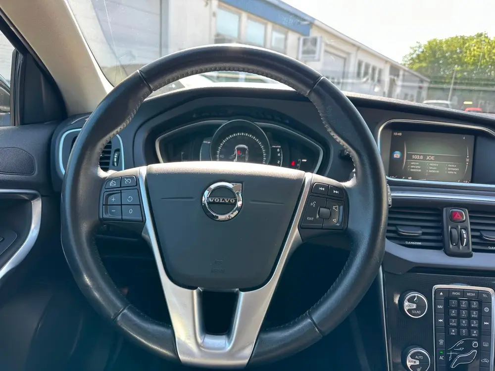 Volvo V40 1.5 T2 Polar+ uit 2019, foto 13