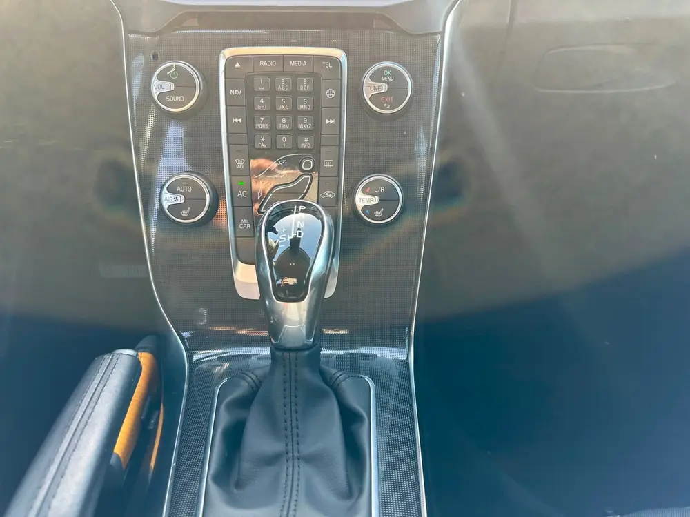 Volvo V40 1.5 T2 Polar+ uit 2019, foto 15