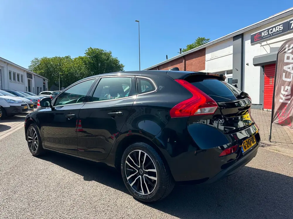 Volvo V40 1.5 T2 Polar+ uit 2019, foto 5