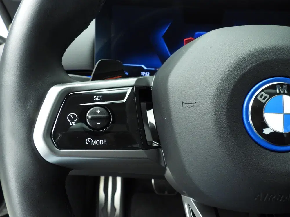 BMW i5 Sedan eDrive40 uit 2025, foto 13