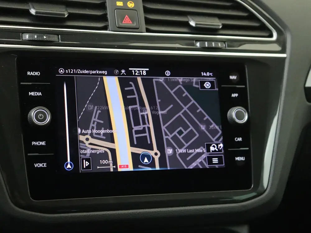 Volkswagen Tiguan 1.4 TSI eHybrid Life Navigatie | Parkeerca uit 2023, foto 17