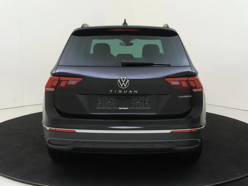 Volkswagen Tiguan 1.4 TSI eHybrid Life Navigatie | Parkeerca uit 2023, foto 7