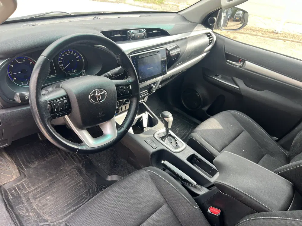 Toyota Hilux 2.4 D-4D-F Double Cab Professional (bj 202 uit 2020, foto 4