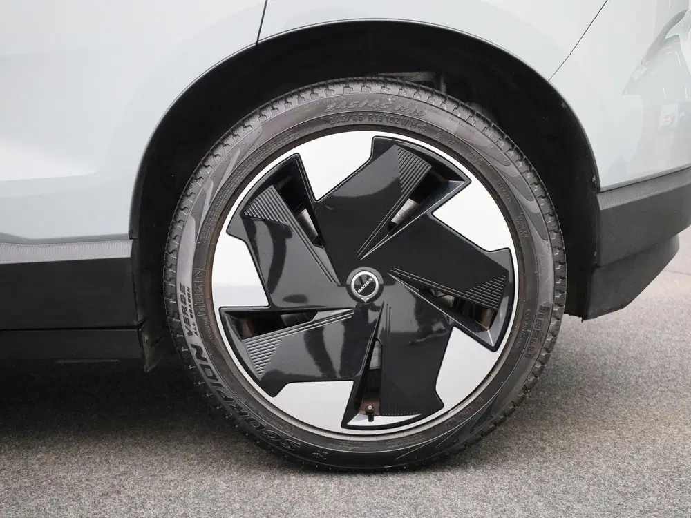 Volvo EX30 Twin Motor Performance Plus 69kw uit 2024, foto 11