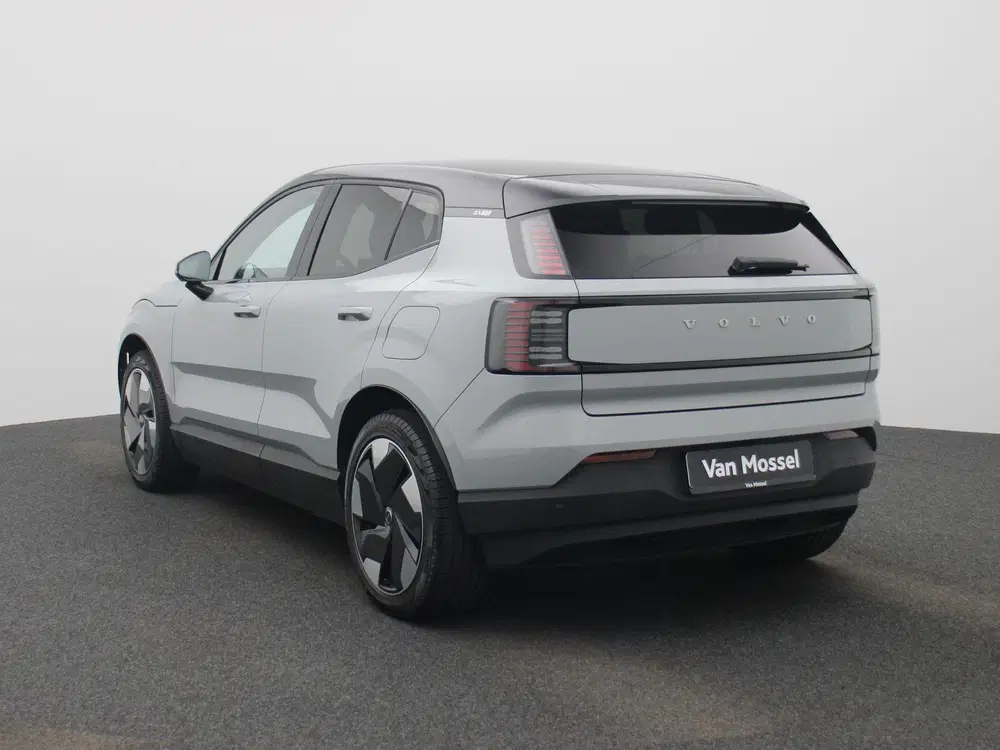 Volvo EX30 Twin Motor Performance Plus 69kw uit 2024, foto 2