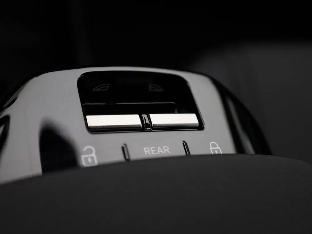 Volvo EX30 Twin Motor Performance Plus 69kw uit 2024, foto 20