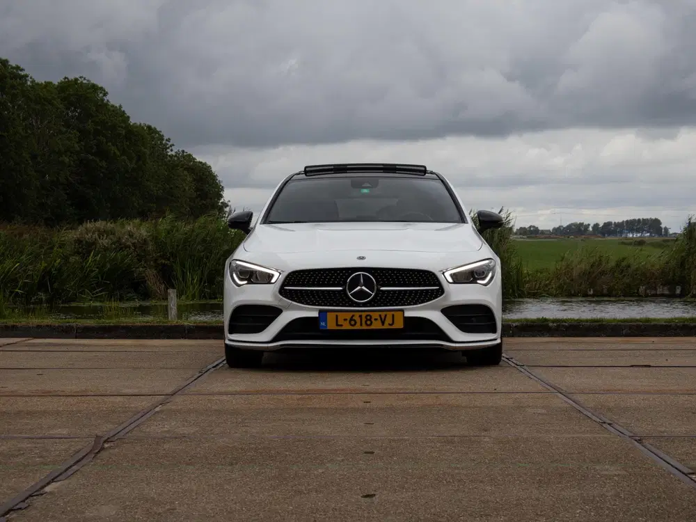Mercedes-Benz CLA 220 Premium Plus AMG uit 2019, foto 5