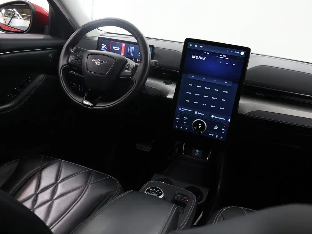 Ford Mustang Mach-E RWD 75 kWh uit 2021, foto 9