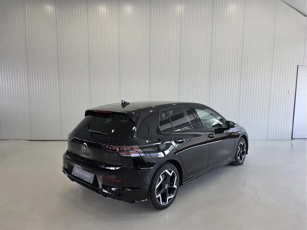Volkswagen Golf 1.5 eTSI R-Line Edition |Black Style|Matrix| uit 2026, foto 5