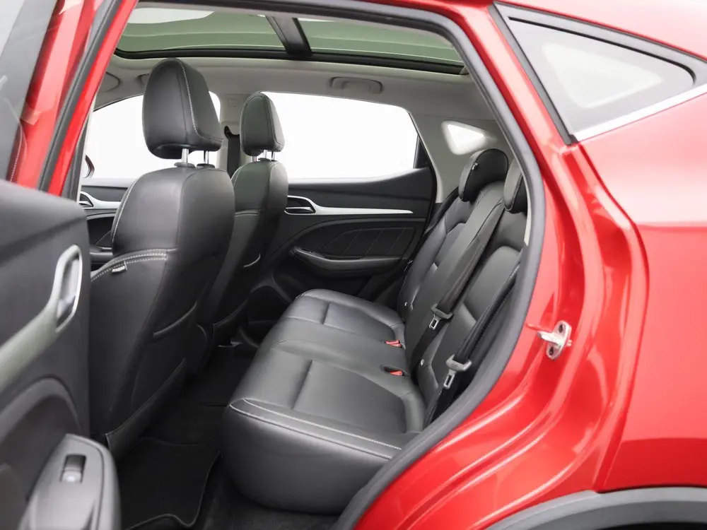MG ZS EV Luxury 45 kWh | Automaat | Panoramadak | Leder | uit 2020, foto 11
