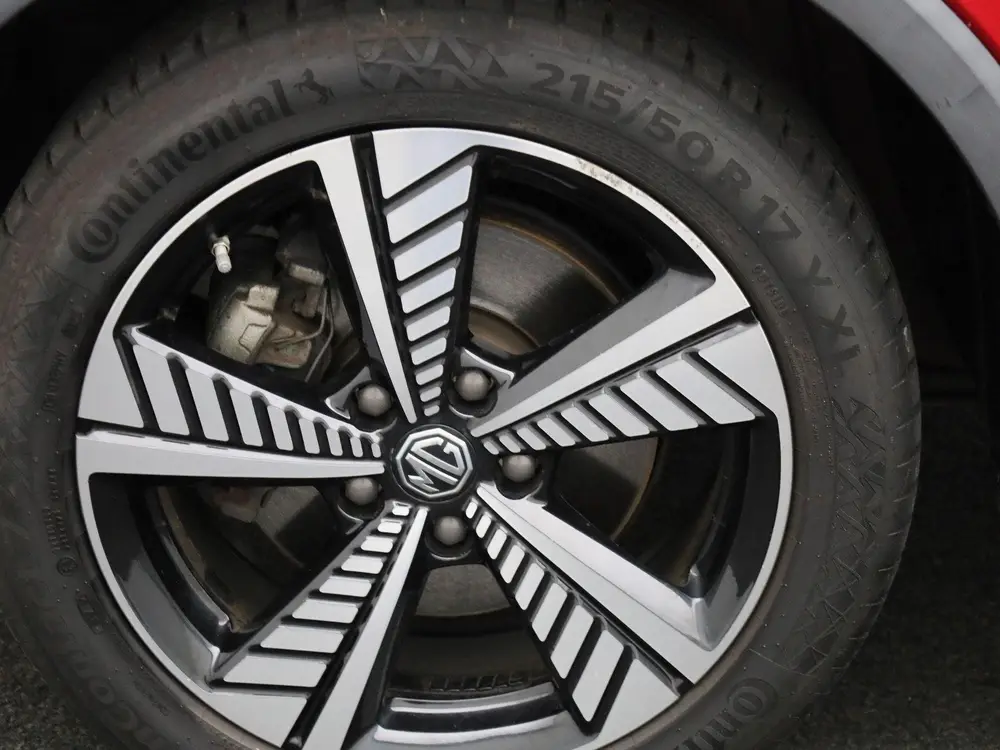 MG ZS EV Luxury 45 kWh | Automaat | Panoramadak | Leder | uit 2020, foto 14