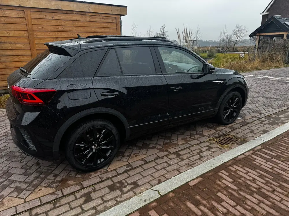 Volkswagen T-Roc 1.5 3xr-line Pano| Keyless| Cam | black uit 2022, foto 6